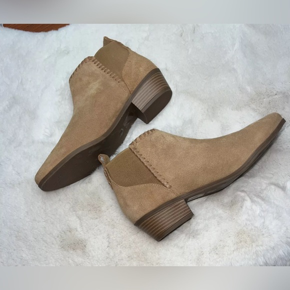 Jack Rogers Booties - Picture 6 of 9